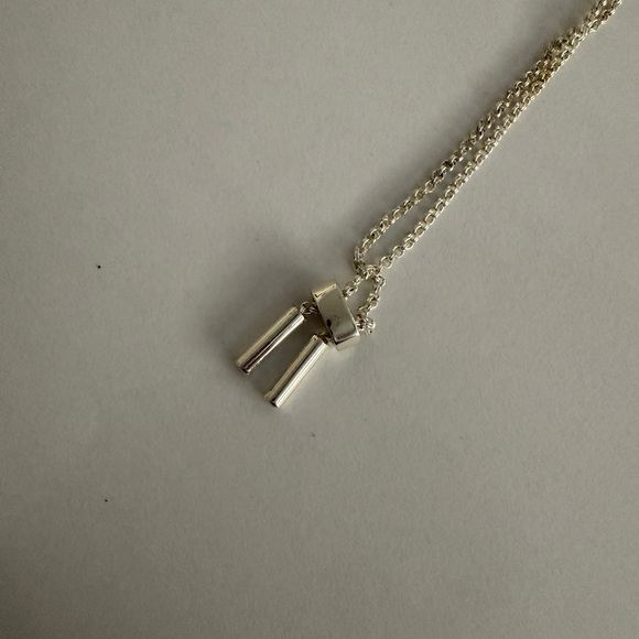 Kendra Scott Presleigh Love Knot Adjustable Necklace Silver - Picture 6 of 7